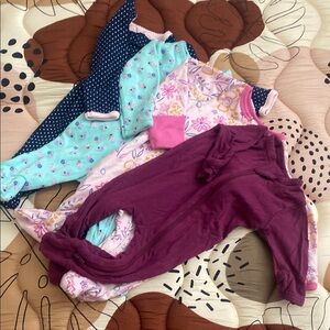 Floral and Solid Baby Onesies Set